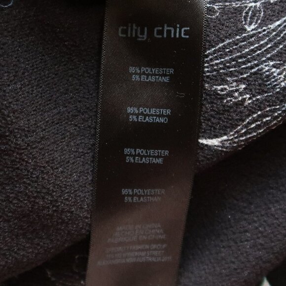 City Chic Ginza Black Blue White Floral V-neck Tie Elastic Waist 3/4 Sleeve 18 - Picture 8 of 10